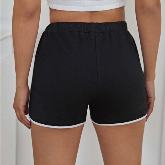 SHEIN Drawstring Shorts - Picture 5 of 5